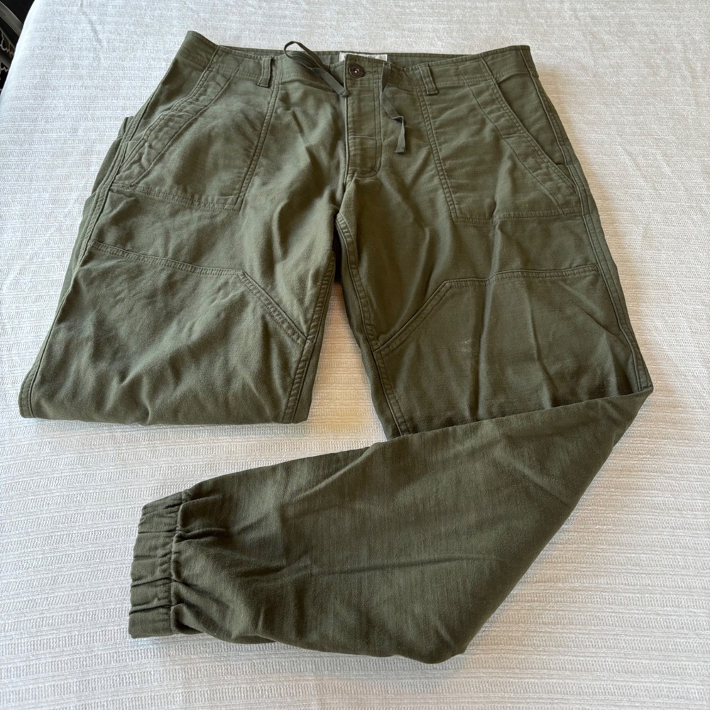 REI Co-op Mens Olive Green Cotton Blend Jogger Pants 36W x 32L 23055-F22
